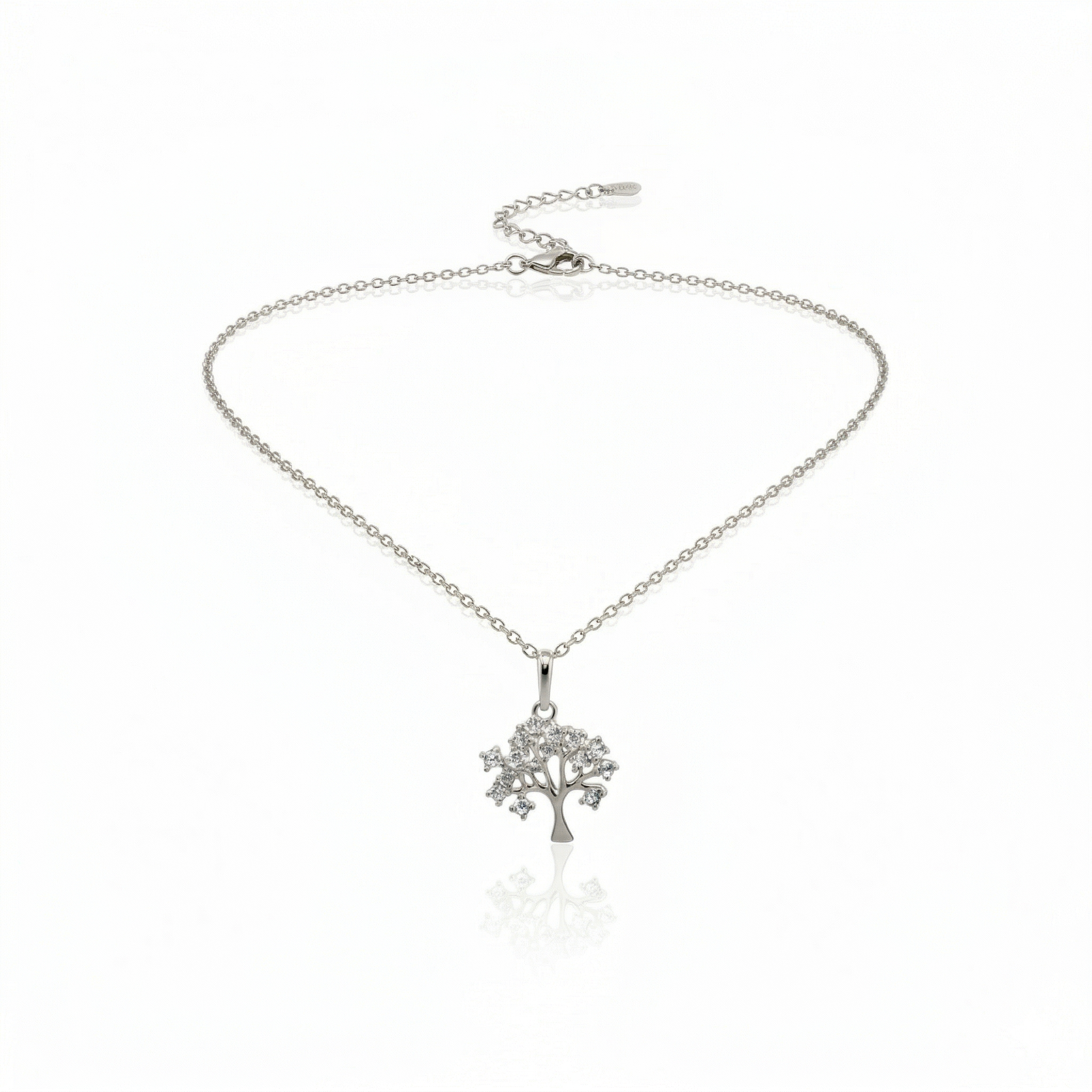 Collier en or blanc 18 carats 